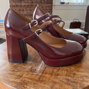 Nine West Colas Mary Jane Heels Size 6